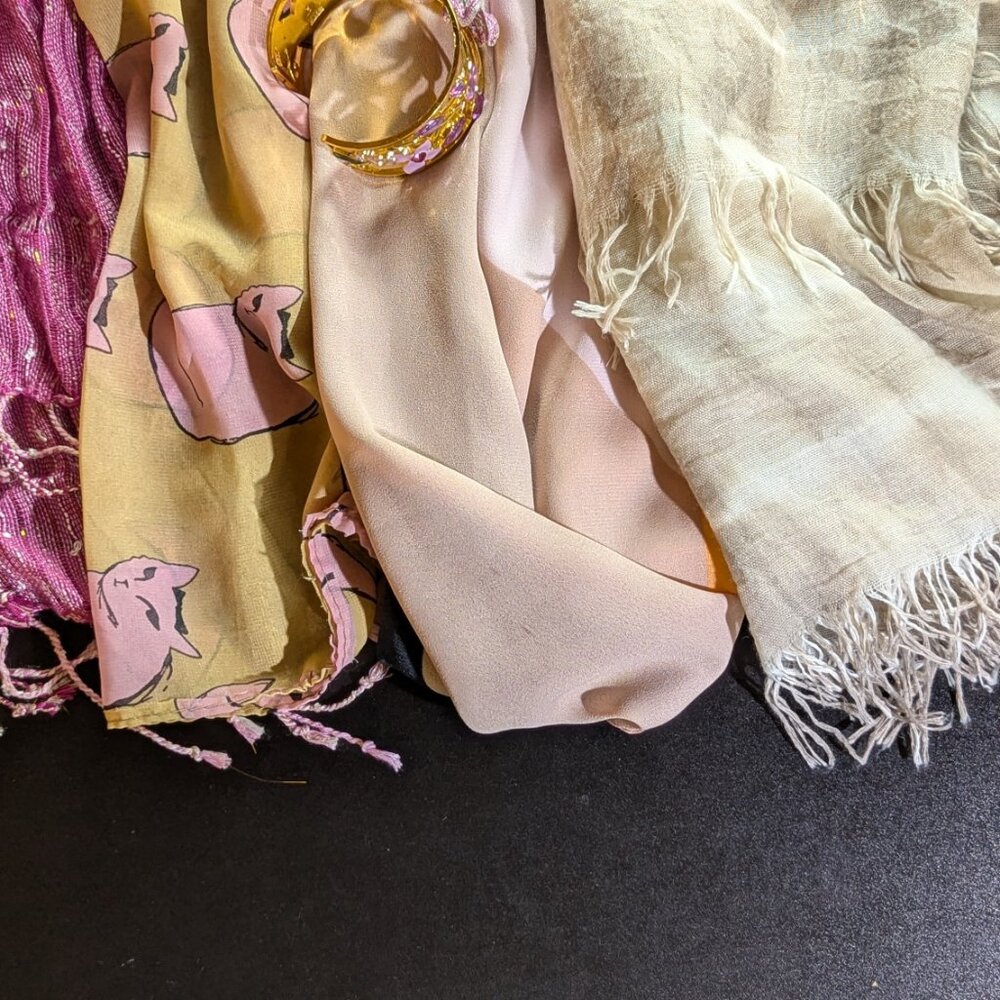 Pink-Themed Accessory Bundle – Scarves & Jewelry Lot